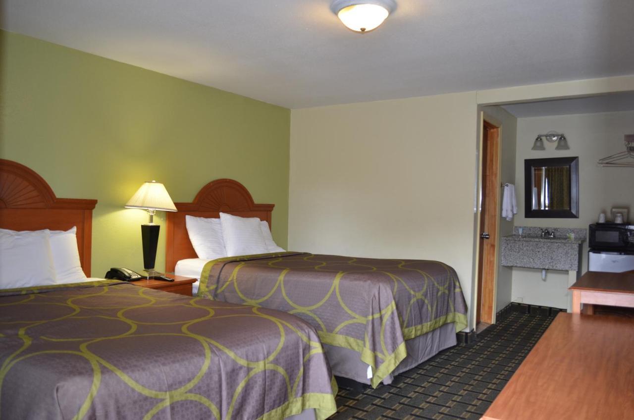 Budget Inn Williamsville Exterior photo